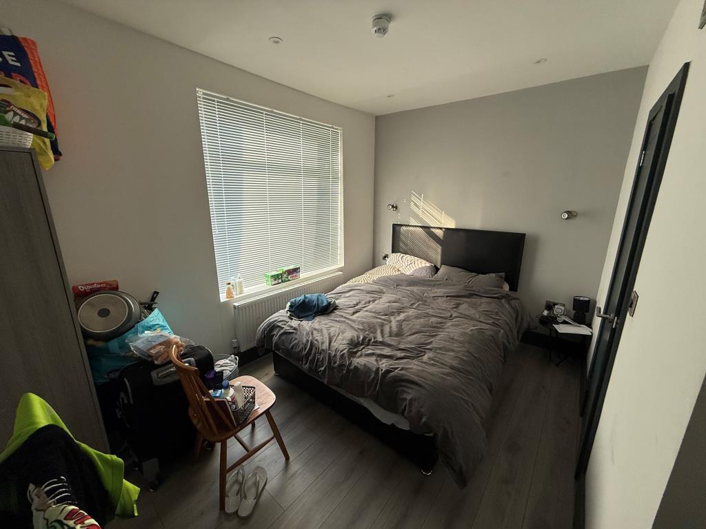 Lot: 140 - WELL PRESENTED RESIDENTIAL INVESTMENT - Bedroom four